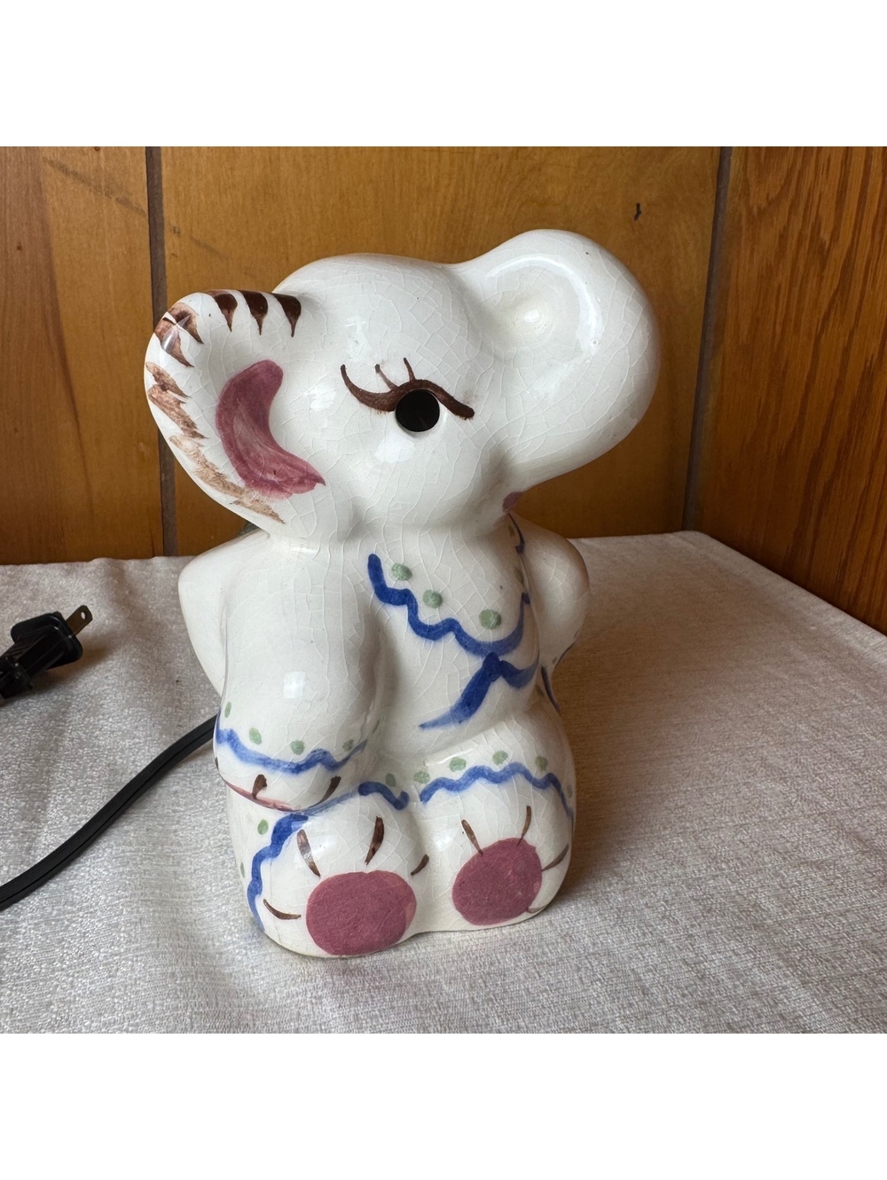 Vintage Elephant Night Light Ceramic Nursery Lamp Plug In Figural Light - Picture 2 of 7